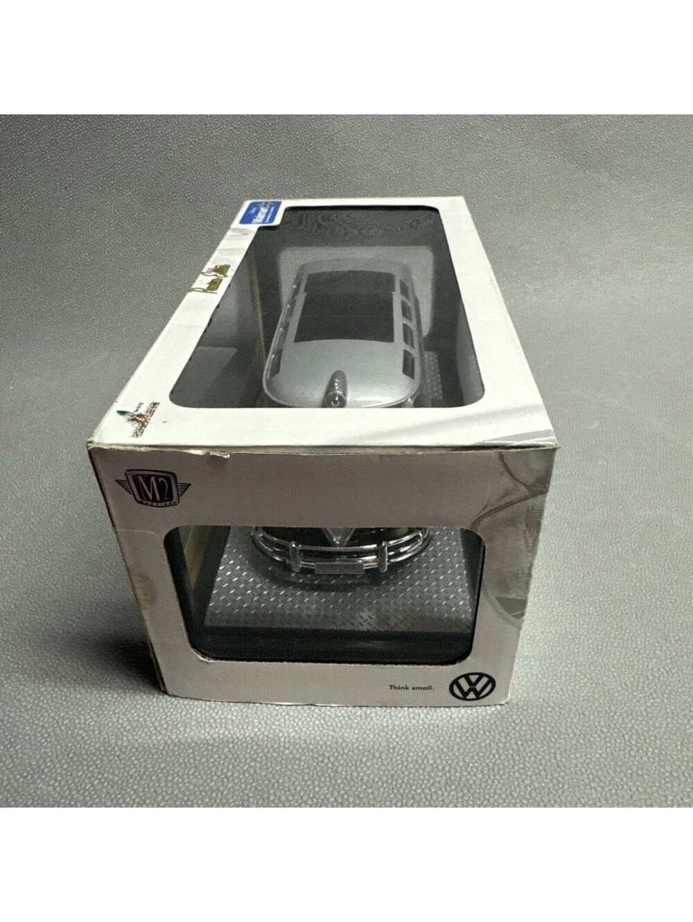 M2 Machines 1/24 1959 VW Microbus Deluxe USA Model S06 Silver Black Open Rag Top